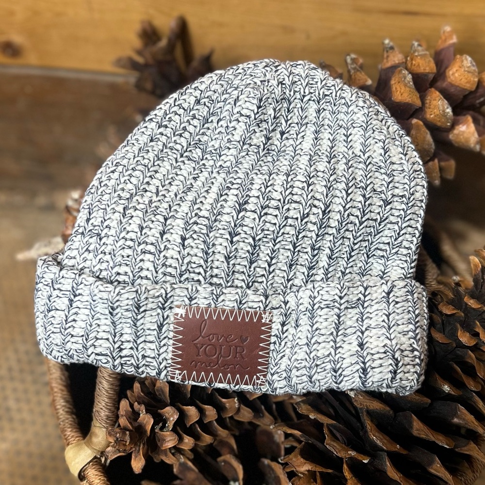 Love Your Melon White & Navy Blue Ribbed Knit Beanie Hat Classic Fold Cuff